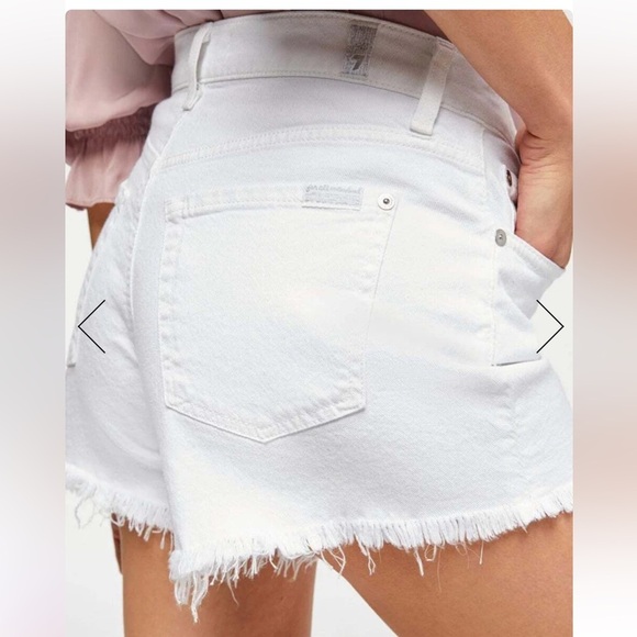 7 OF ALL MANKIND Broken Twill Cut Off White Denim Women's Shorts - Picture 10 of 10